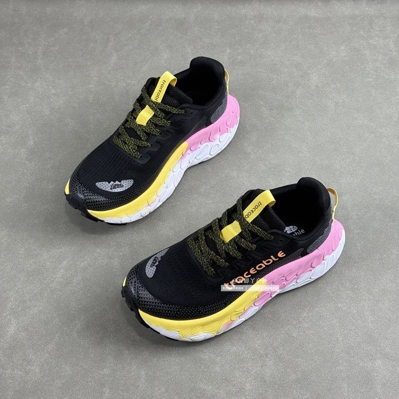 2026 Running Shoes For Unisex  - Luxury Lifestyle Brand recension och pris